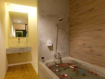 Red Horse Resort Паттайя Экстерьер фото