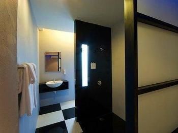 Red Horse Resort Паттайя Экстерьер фото